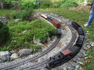 September 17.  Backing up to the coal trestle; Goodson Batteries is on the left.